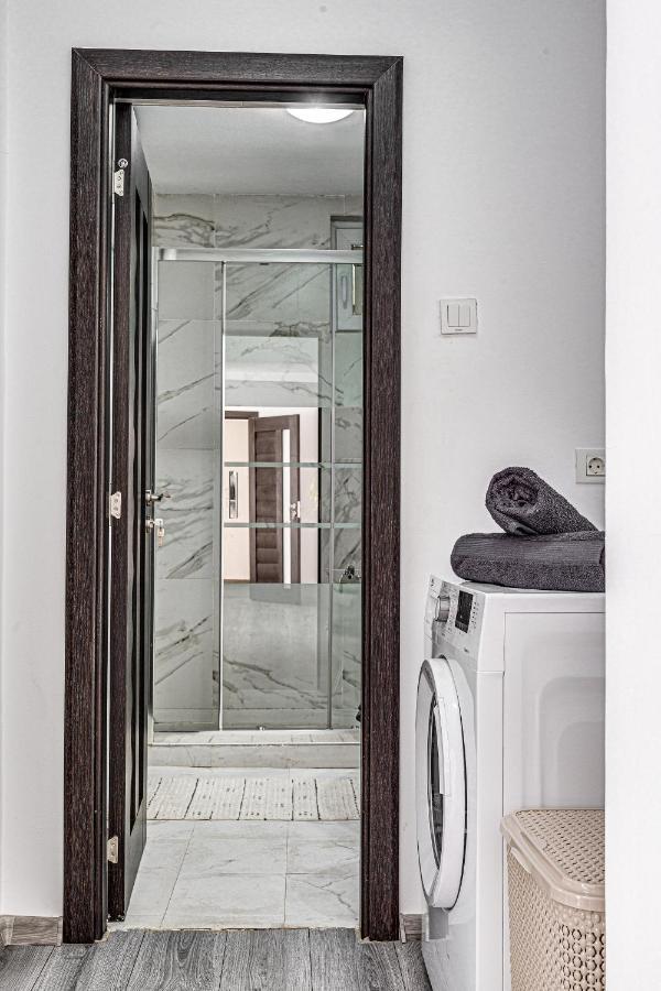 Gabriel Apartment Arad Ngoại thất bức ảnh